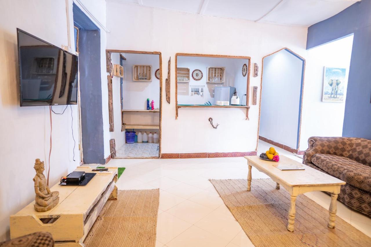 فندق Pili Pili Kahawa House Zanzibar المظهر الخارجي الصورة